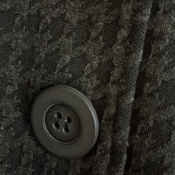 Molly & Maxx black/ gray 3/4 sleeved jacket. Size Large - Picture 3 of 8